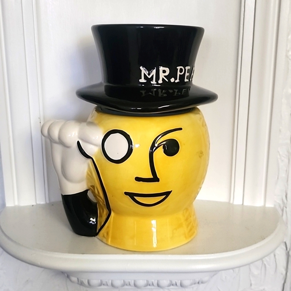 Vintage Mr. Peanut Planters Ceramic Jar excellent vintage condition
